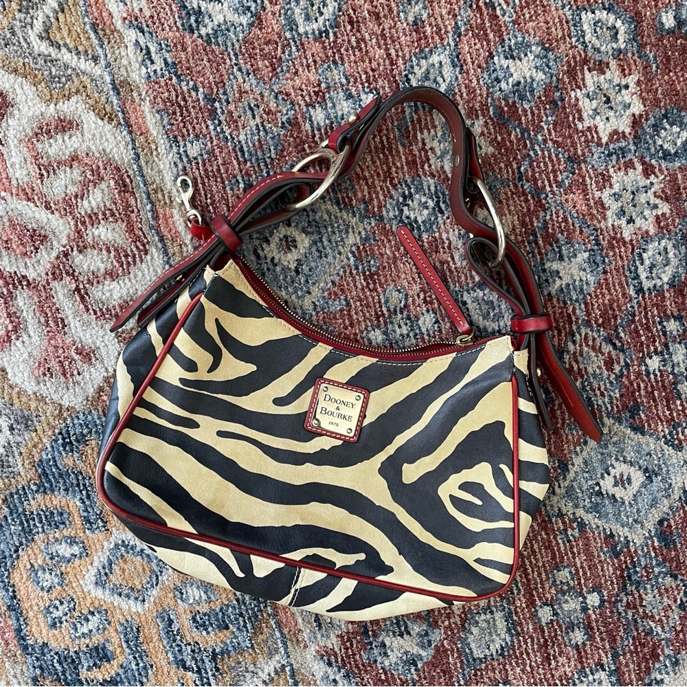 VINTAGE Y2K DOONEY & BOURKE ZEBRA SHOULDER BAG